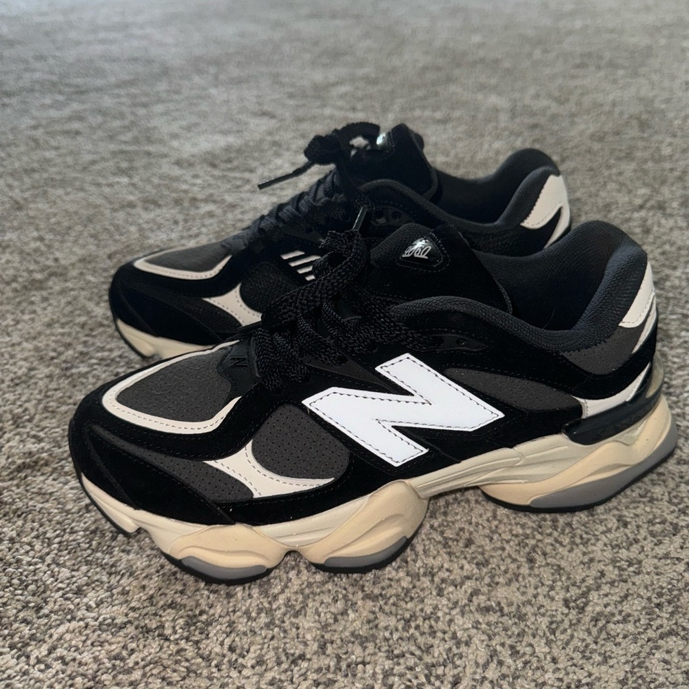 New balance 9060